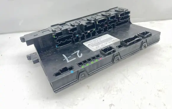 Mercedes-Benz E W211 Fuse module 2115455101 5DK00804745