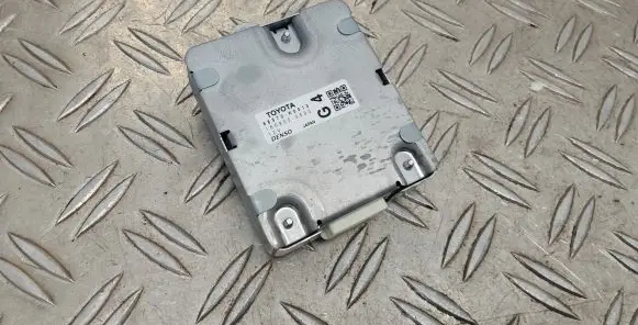 Toyota Yaris XP210 Other control units/modules 86572K0010