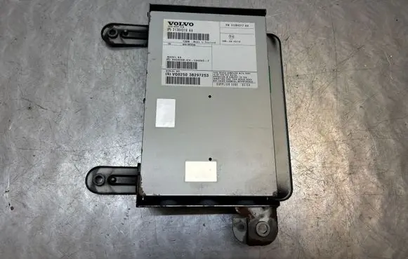 Volvo V60 Sound amplifier 31384316 31384317 38297253