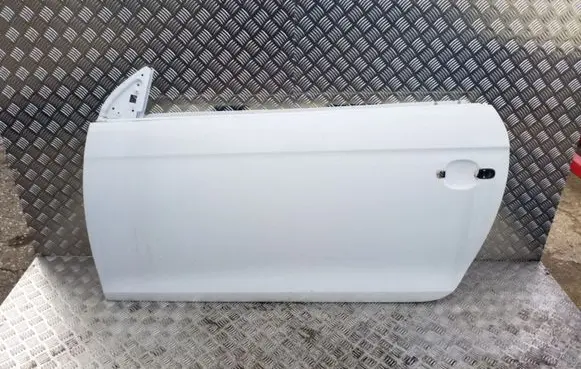 Volkswagen Eos Door (2 Door Coupe)