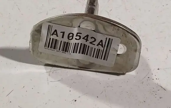 Volkswagen Golf IV Front door lock loop/hook striker 