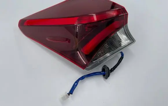 Toyota Auris E180 Rear/tail lights 8156102A61
