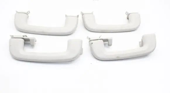 Jaguar I-Pace A set of handles for the ceiling 