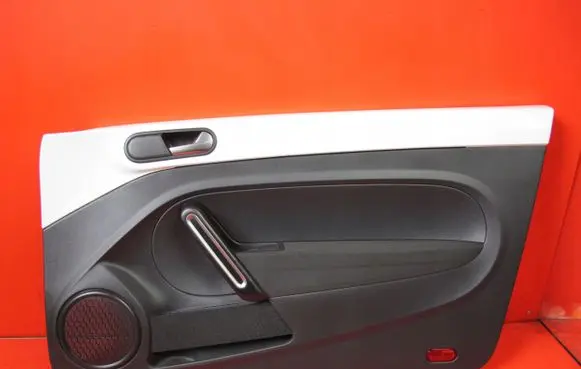 Volkswagen Beetle A5 Front door card panel trim