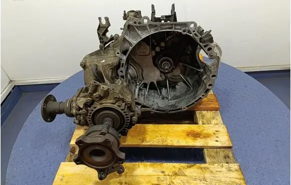Nissan X-Trail T30 Manual 6 speed gearbox