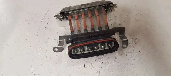Toyota RAV 4 (XA50) Positive wiring loom NH1B