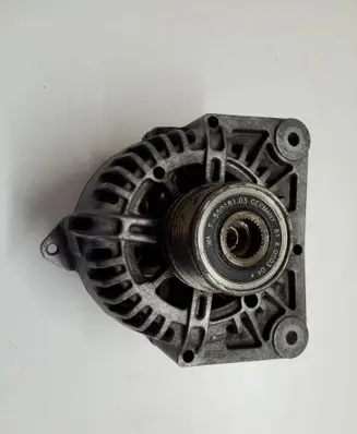 Renault Kangoo I Generator/alternator 8200667608