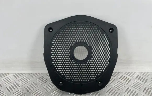 BMW iX2 (U10) Subwoofer grill/trim 5A3EDF0 6513