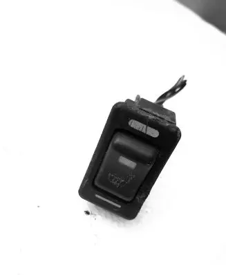 Nissan Almera N16 Seat heating switch 261246