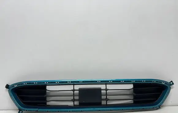 Front bumper lower grill