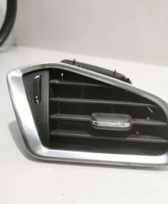 Citroen C4 II Dashboard side air vent grill/cover trim 9676606977
