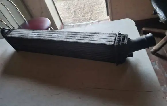 Audi A5 8T 8F Intercooler radiator 8K0145805E L0779002