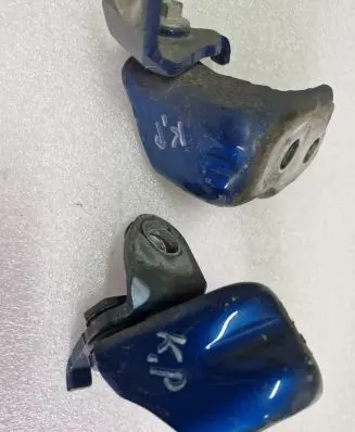 Ford Mustang VI Front door hinges set 