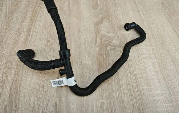 BMW X4 G02 Fuel line pipe 8595120