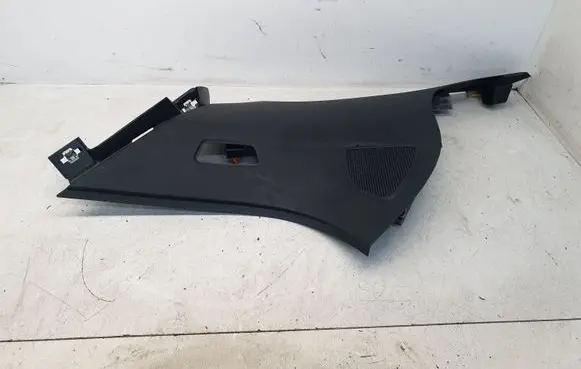 Mercedes-Benz GLC X253 C253 (D)pillar trim (top) A2536902025