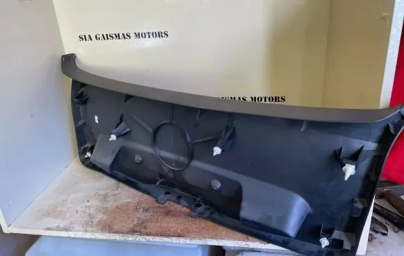 BMW 1 E81 E87 Trunk/boot lower side trim panel 7169975 15054410