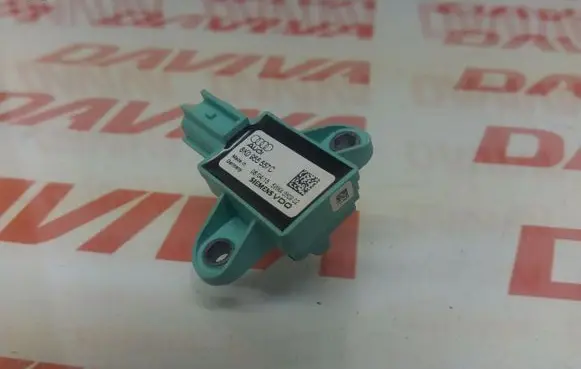 Audi A5 8T 8F Airbag deployment crash/impact sensor 5WK43809 8K0955557C