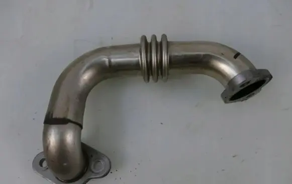 Audi A5 Sportback 8TA EGR valve line/pipe/hose 03L131521D