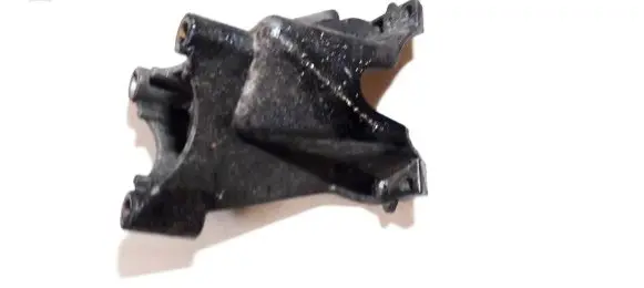 Peugeot 307 Engine mounting bracket 9638770480