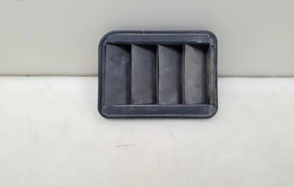 BMW X2 F39 Fender grill 9201647