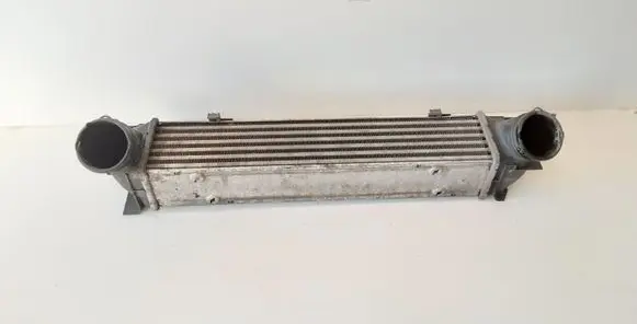 BMW 3 E90 E91 Intercooler radiator 7524916 752491608