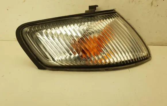 Mazda 626 Front indicator light 21061822 12V21W 3121V