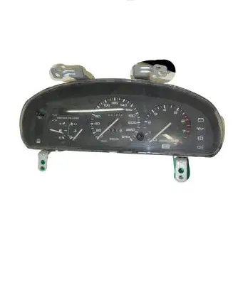 Mazda 323 F Speedometer (instrument cluster)