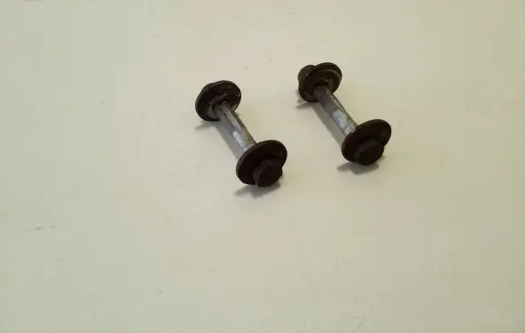 Volkswagen Eos Rear suspension camber bolt 