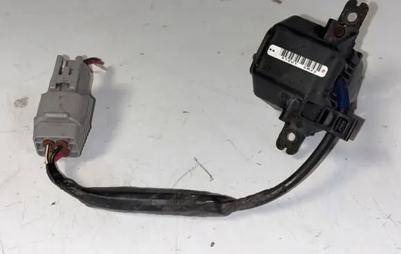 Toyota Corolla Verso AR10 Front bumper camera 8679064020