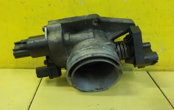 Jeep Cherokee III KJ Throttle body valve 53030840 17SP50
