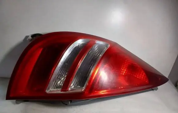 Hyundai i30 Rear/tail lights 924012L0