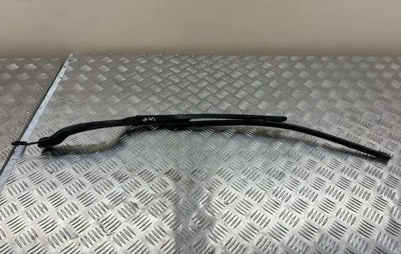 Jaguar XJ X351 Windshield/front glass wiper blade 230178167