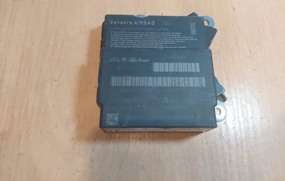 Fiat Punto Evo Airbag control unit/module 51838580