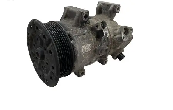 Toyota RAV 4 (XA30) Air conditioning (A/C) compressor (pump) 4472601257 05J06383 5SE12C