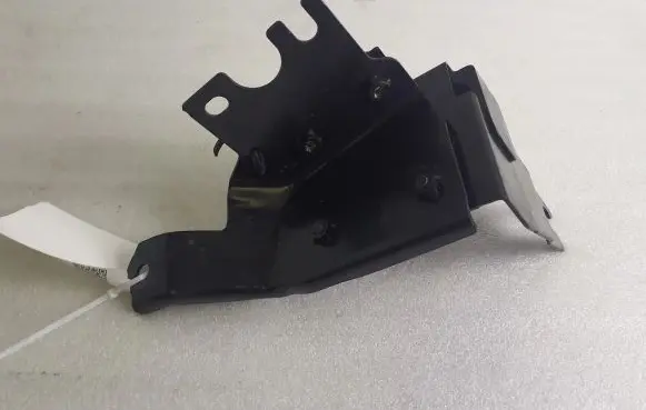 Nissan Qashqai J12 ABS pump bracket 