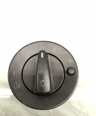 Skoda Octavia Mk2 (1Z) Light switch BK73B0941531
