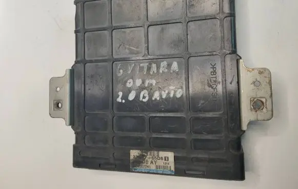 Suzuki Grand Vitara I Engine control unit/module 3392165D6 165D6AY E6T13672H1