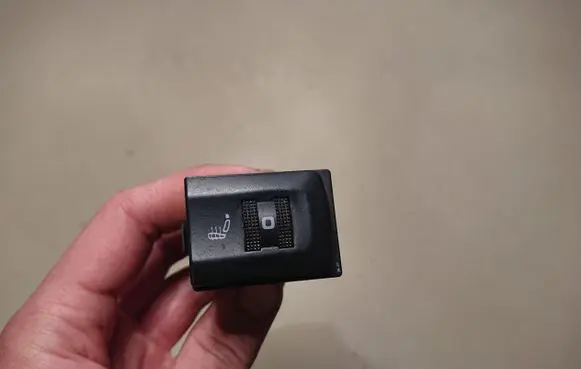 Audi A3 S3 8L Seat heating switch 8L0963564A