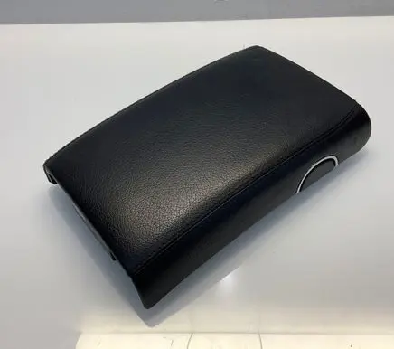 Mercedes-Benz CLS C219 Armrest A2196801239 2196801239