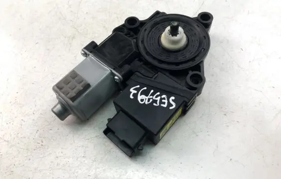 KIA Optima Front door window regulator motor 83460D4000