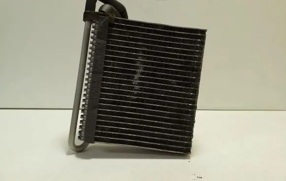 Air conditioning (A/C) radiator (interior)