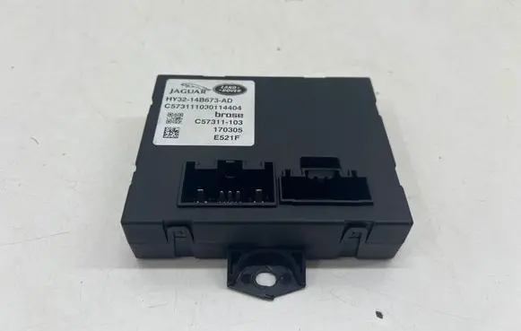 Land Rover Discovery 5 Tailgate/trunk control unit/module HY3214B673AD