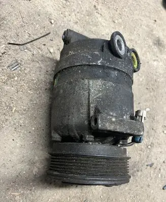 Opel Frontera B Air conditioning (A/C) compressor (pump) 6560956