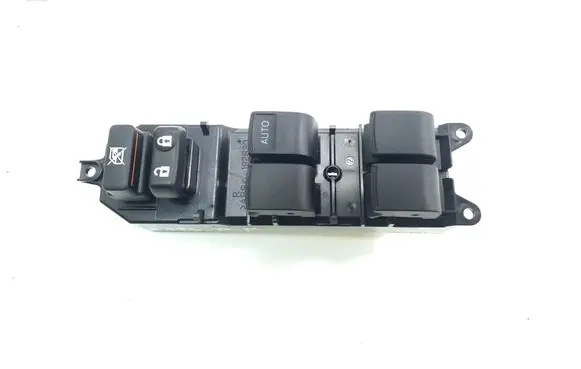 Toyota RAV 4 (XA40) Electric window control switch 8482042220