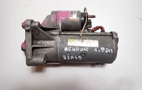Renault Laguna II Starter motor D7R49