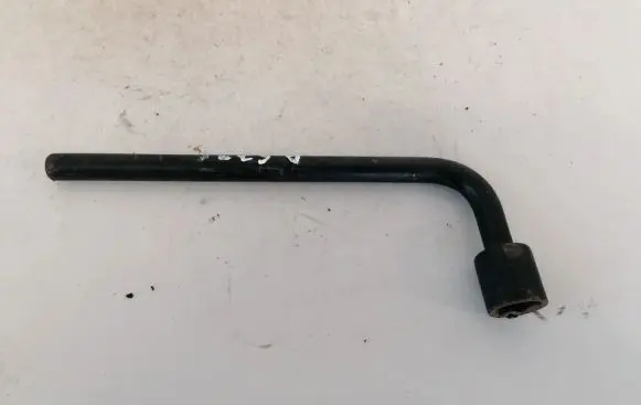 Renault Laguna II Wheel nut wrench 