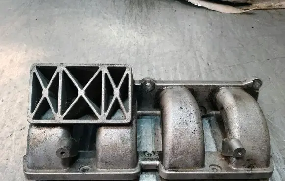 Renault Laguna III Intake manifold
