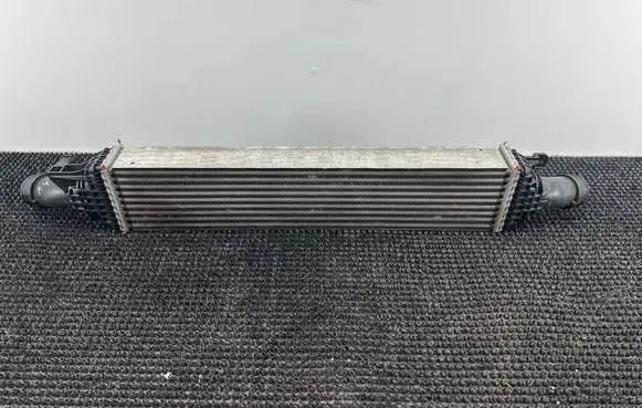Audi A4 S4 B8 8K Intercooler radiator 8K0145805G