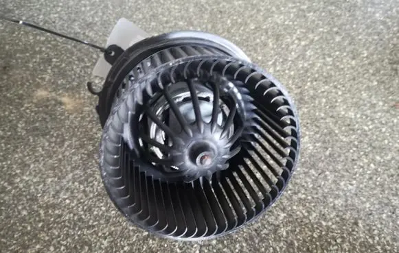 Peugeot 1007 Heater fan/blower