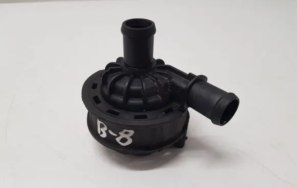 Volkswagen PASSAT B8 Electric auxiliary coolant/water pump 3Q0965567E 3Q0965564